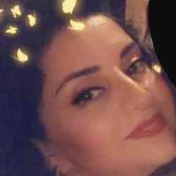 Single Iranian woman in Vancouver, British Columbia, Canada