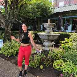 Single Iranian woman in Vancouver, British Columbia, Canada