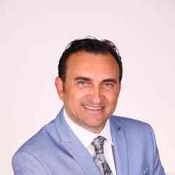 Single Iranian man in Los Angeles, California, United States