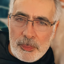 Single Iranian man in Vancouver, British Columbia, Canada