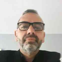 Single Greek man in Nottingham, England, United Kingdom