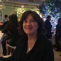 Single Greek woman in New York, New York, United States