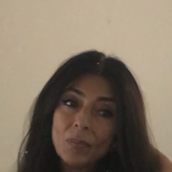 Single Greek woman in London, England, United Kingdom