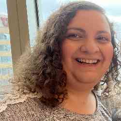 Single Greek woman in New York, New York, United States