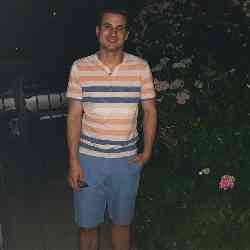 Single Greek man in Astoria, New York, United States