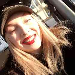 Single Greek woman in Athens, Ελλάδα, Greece