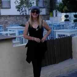 Single Greek woman in Thessaloniki, Ελλάδα, Greece