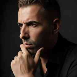 Single Greek man in Ioannina, Ελλάδα, Greece