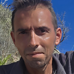 Single Greek man in Ioannina, Ελλάδα, Greece