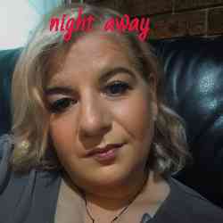 Single Greek woman in Moorabbin, VIC, Australia