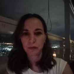 Single Greek woman in Athens, Ελλάδα, Greece