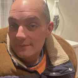 Single Greek man in London, UK, United Kingdom