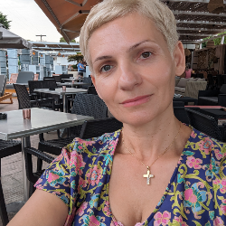 Single Greek woman in London, England, United Kingdom