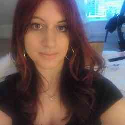 Single Greek woman in Harlow, UK, United Kingdom