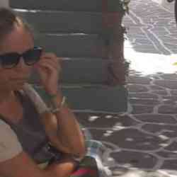 Single Greek woman in Athens, Ελλάδα, Greece
