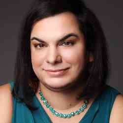 Single Greek woman in London, UK, United Kingdom