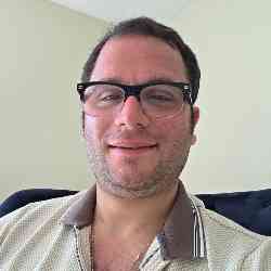 Single Greek man in Boston, MA, United States