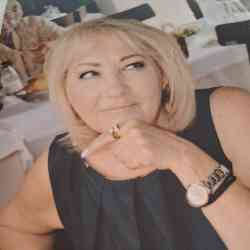 Single Greek woman in Thessaloniki, Ελλάδα, Greece