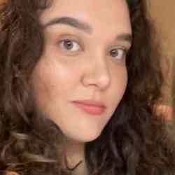 Single Greek woman in Chicago, IL, United States