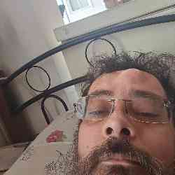 Single Greek man in Μυτιλήνη, Ελλάδα, Greece