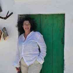 Single Greek woman in Athens, Ελλάδα, Greece