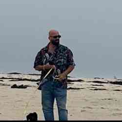 Single Greek man in Boston, MA, United States