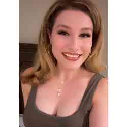 Single Greek woman in New York, NY, United States