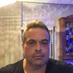 Single Greek man in Λάρισα, Ελλάδα, Greece