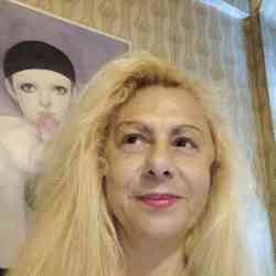 Single Greek woman in Πειραιάς, Ελλάδα, Greece