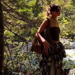 Single Greek woman in Evia, Ελλάδα, Greece