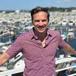 Single Greek man in Valparaiso, Indiana, United States