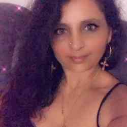 Single Greek woman in Melbourne, VIC, Australia