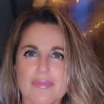 Single Greek woman in Pointe-Claire, QC, Canada