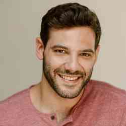 Single Greek man in Boston, MA, United States