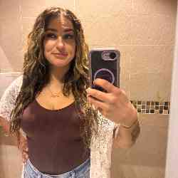 Single Greek woman in North Tonawanda, NY, United States