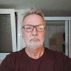 Single Greek man in Ίλιον, Greece, Greece