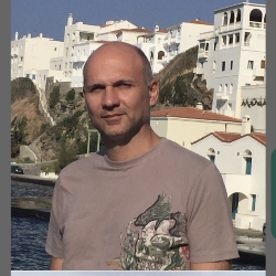 Single Greek man in Athens, Ελλάδα, Greece