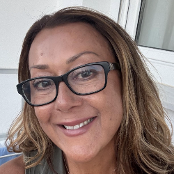 Single Greek woman in Melbourne, VIC, Australia