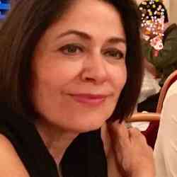 Single Greek woman in Athens, Ελλάδα, Greece