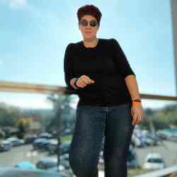 Single Greek woman in Ηγουμενίτσα, Ελλάδα, Greece