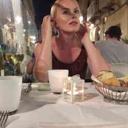 Single Greek woman in Athens, Greece, Greece