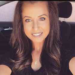 Single Greek woman in Αιγάλεω, Ελλάδα, Greece