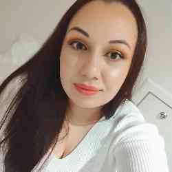 Single Greek woman in București, Romania, Romania