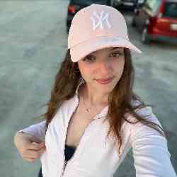 Single Greek woman in Athens, Ελλάδα, Greece