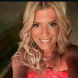 Single Greek woman in Πειραιάς, Ελλάδα, Greece