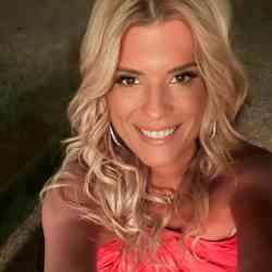 Single Greek woman in Πειραιάς, Ελλάδα, Greece