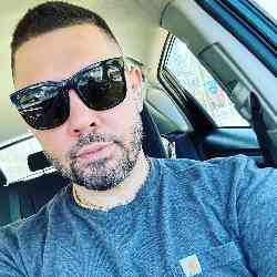 Single Greek man in Woodbury, NY, United States