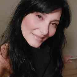 Single Greek woman in Thessaloniki, Ελλάδα, Greece