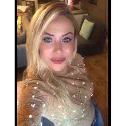 Single Greek woman in Istanbul, İstanbul, Turkey