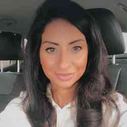 Single Greek woman in London, UK, United Kingdom